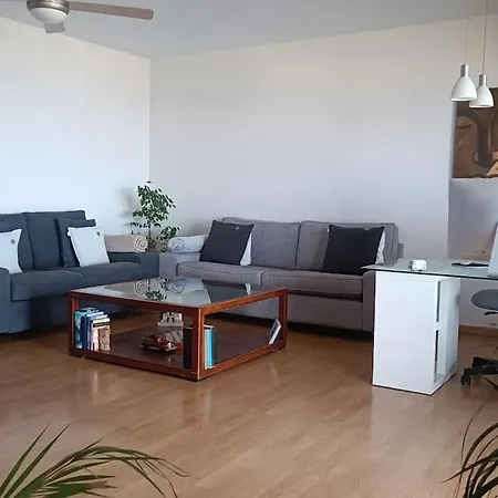 Ocean Views Апартаменты *